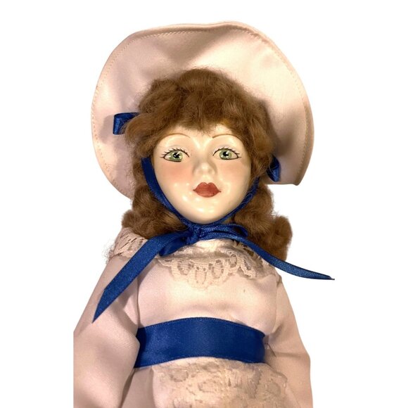 Royal Doulton and Nisbet 1981 Porcelain Doll White Lace Dress Hat Blue Ribbon - Picture 13 of 16